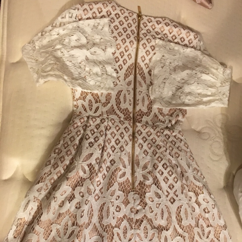 Fit & Flare lace dress :) - Picture 3 of 5